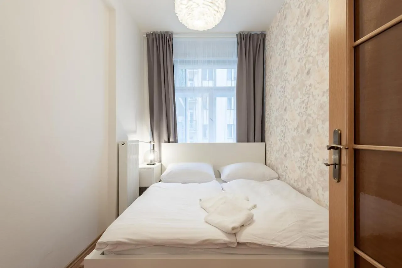Splash Apartment Prague