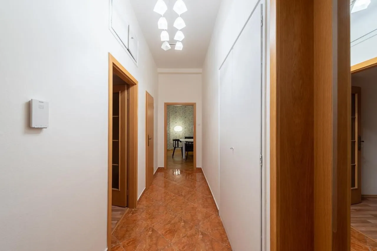 Splash Apartment Prague 0*,